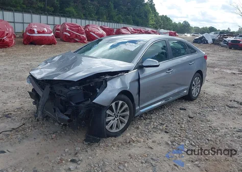 2015 Hyundai Sonata Sport z USA, uszkodzony, nr VIN 5NPE34AF6FH052607